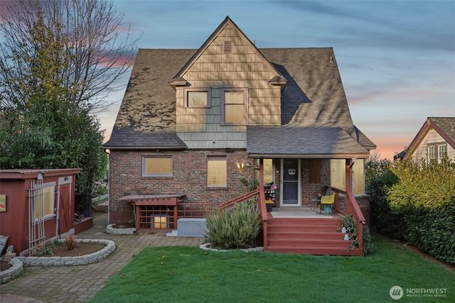 2624 N 30th Street, Tacoma, WA 98407