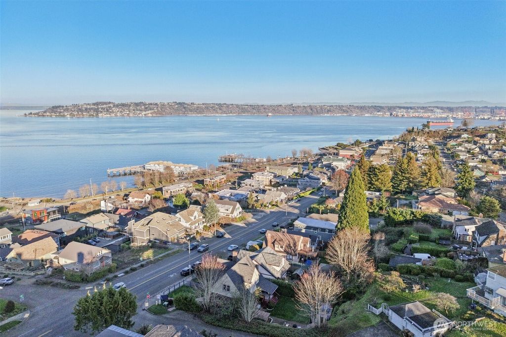 2624 N 30th Street, Tacoma, WA 98407