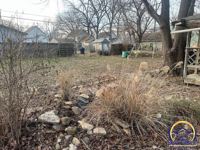 825 NE Strait AVE, Topeka, KS 66616