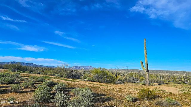 142X4 E MONTELLO Road -, Scottsdale, AZ 85262