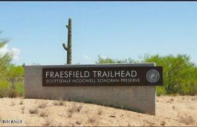 142X4 E MONTELLO Road -, Scottsdale, AZ 85262