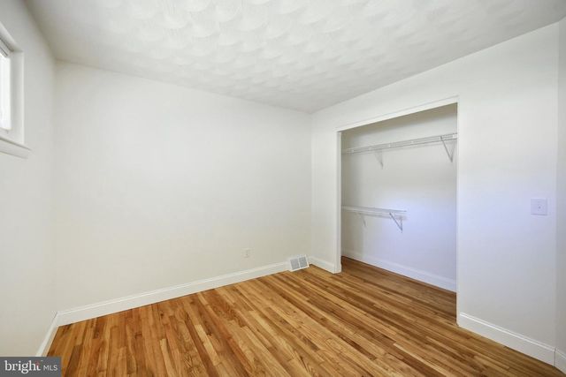 2551 BERKSHIRE LN, Dover, PA 17315