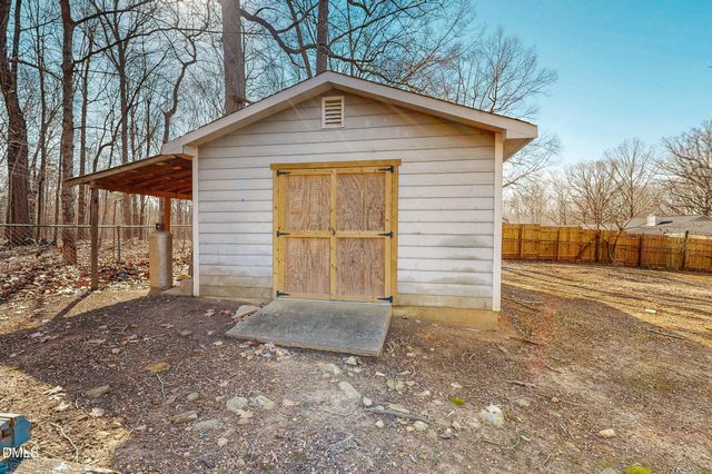 6740 Guess Road, Hillsborough, NC 27278