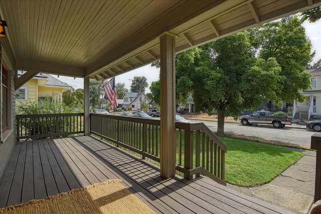 2612 W Dean Ave, Spokane, WA 99201