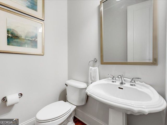 148 West Ridge Way, Roswell, GA 30076