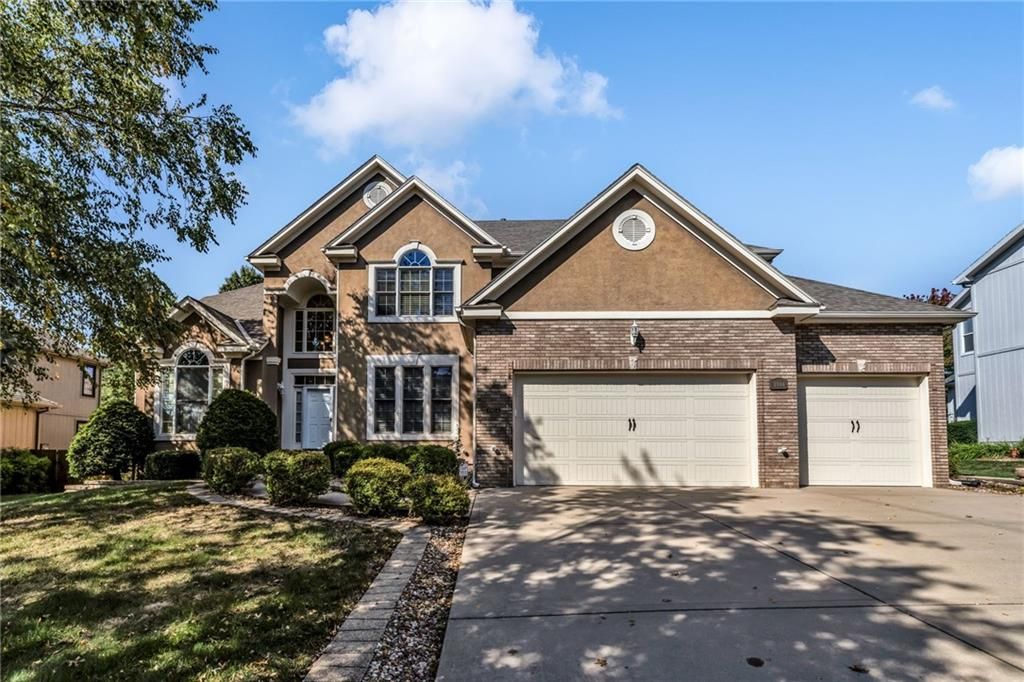 8904 NE 89th Street, Kansas City, MO 64157