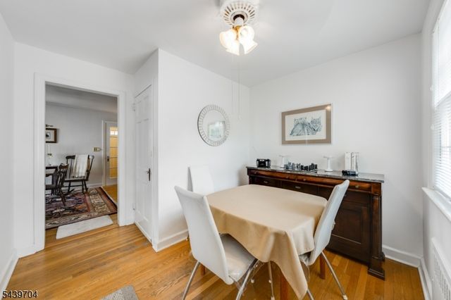 31 Briant Pkwy, Summit City, NJ 07901
