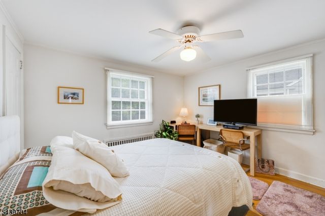 31 Briant Pkwy, Summit City, NJ 07901