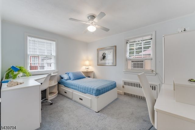 31 Briant Pkwy, Summit City, NJ 07901