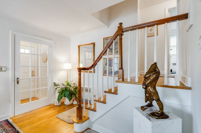 31 Briant Pkwy, Summit City, NJ 07901