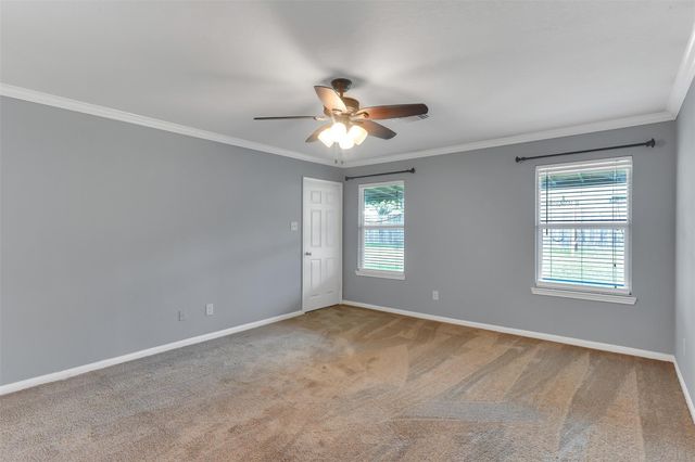 223 Fantasy Lane, Montgomery, TX 77356
