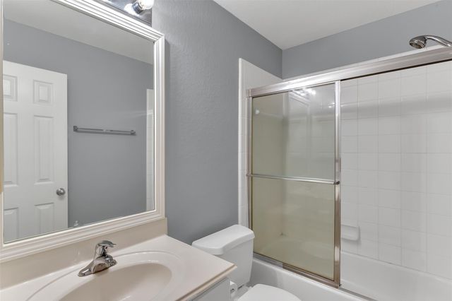 223 Fantasy Lane, Montgomery, TX 77356