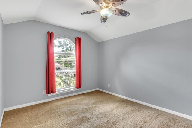 223 Fantasy Lane, Montgomery, TX 77356