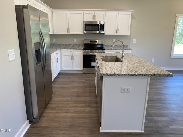 112 Chester Place, Pikeville, NC 27863