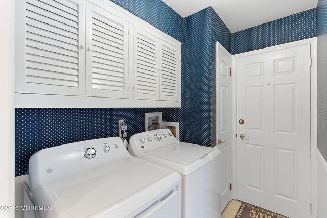 1 Flora Drive, Holmdel, NJ 07733