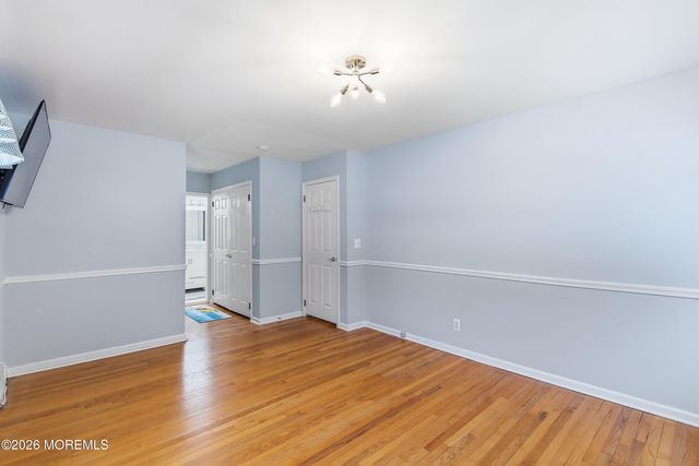 1 Flora Drive, Holmdel, NJ 07733