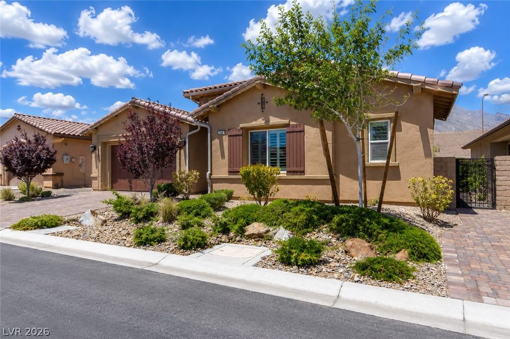 261 Besame Court, Las Vegas, NV 89138 — photo 5