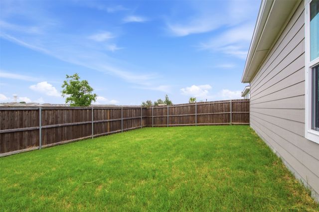 5620 Timber Point Drive, Princeton, TX 75407