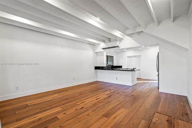 76 NW 97th St, Miami Shores, FL 33150