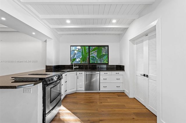 76 NW 97th St, Miami Shores, FL 33150