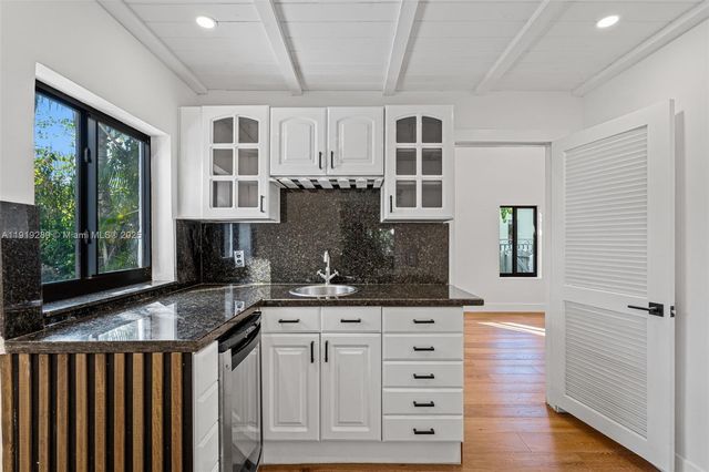 76 NW 97th St, Miami Shores, FL 33150