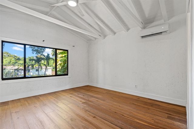 76 NW 97th St, Miami Shores, FL 33150