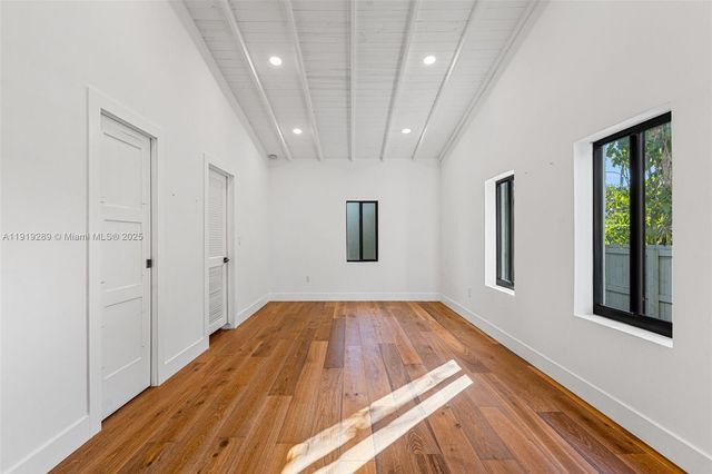 76 NW 97th St, Miami Shores, FL 33150