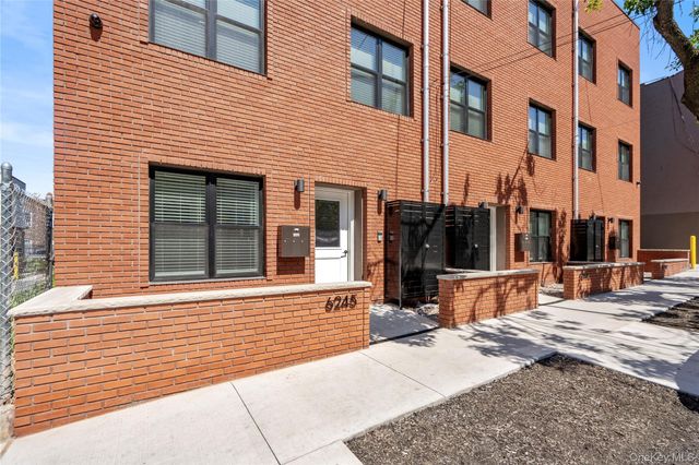 6245 60th Street 2, Ridgewood, NY 11385