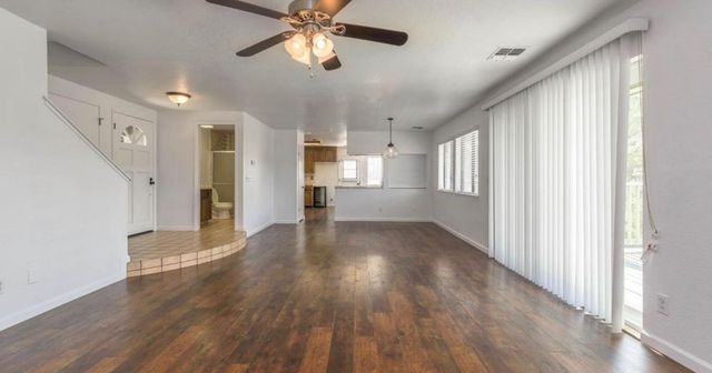 27817 Sky Harbour Road, Friant, CA 93626