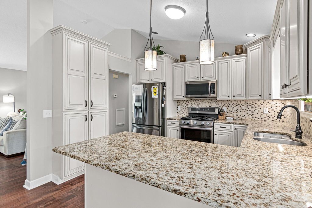 14370 Geneva Avenue N, Hugo, MN 55038 — photo 3