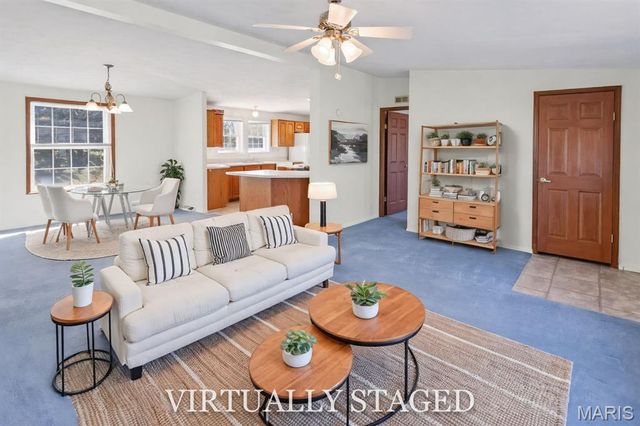 1014 E Water Street, Litchfield, IL 62056