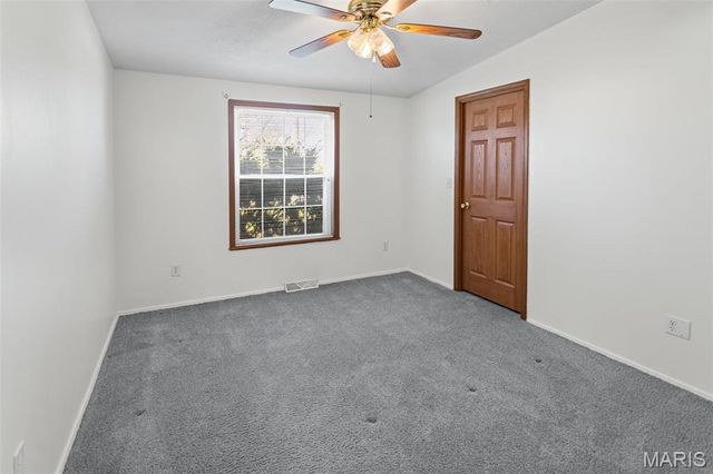 1014 E Water Street, Litchfield, IL 62056