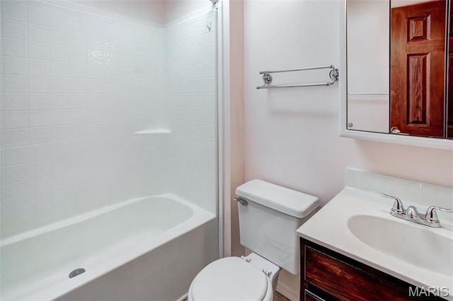 1014 E Water Street, Litchfield, IL 62056