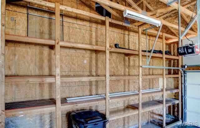 1014 E Water Street, Litchfield, IL 62056