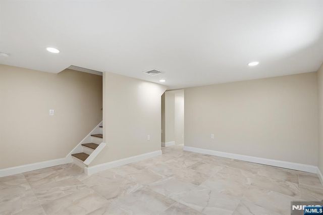 30 Edison Street 1, Bloomfield, NJ 07003