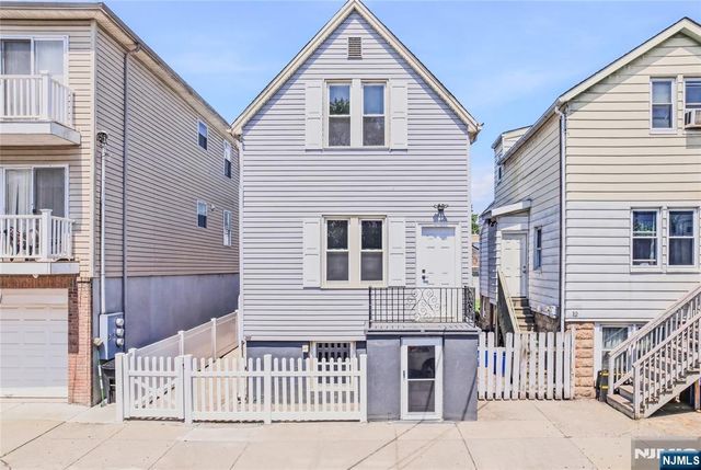 30 Edison Street 1, Bloomfield, NJ 07003