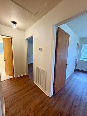 1801 Beazley Street, Brenham, TX 77833