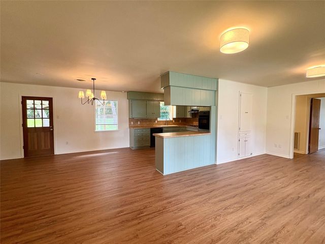 1801 Beazley Street, Brenham, TX 77833