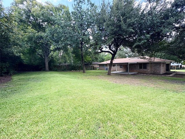 1801 Beazley Street, Brenham, TX 77833