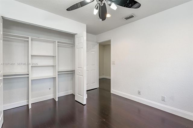 11191 SW 17th Mnr, Davie, FL 33324