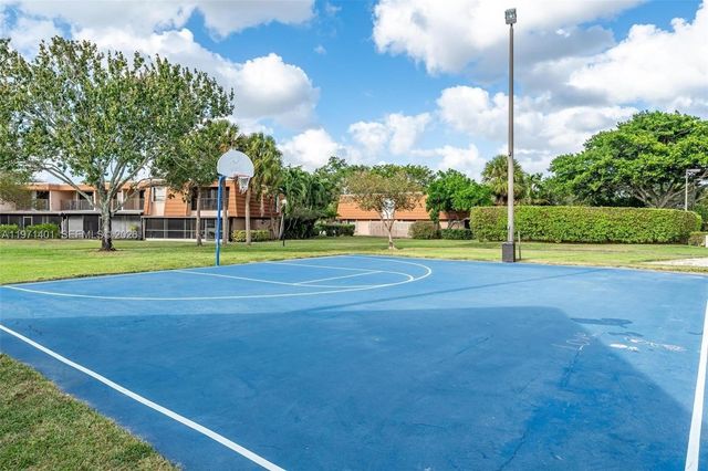 11191 SW 17th Mnr, Davie, FL 33324