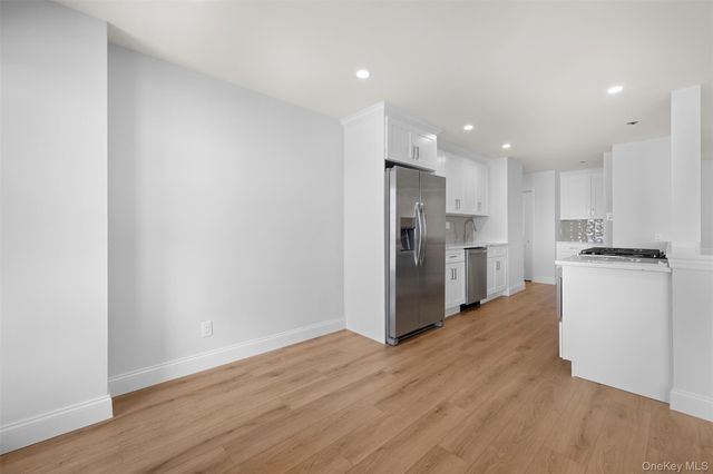 25 Neptune Boulevard 6F, Long Beach, NY 11561