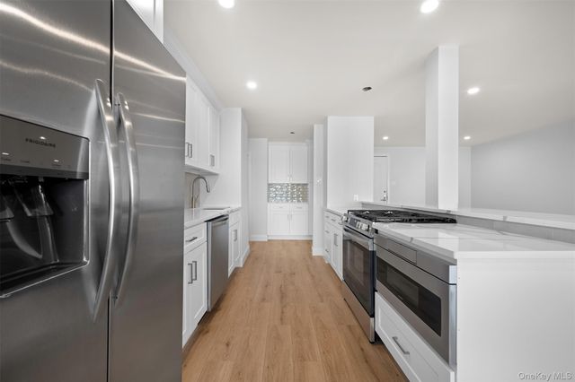 25 Neptune Boulevard 6F, Long Beach, NY 11561