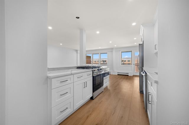 25 Neptune Boulevard 6F, Long Beach, NY 11561