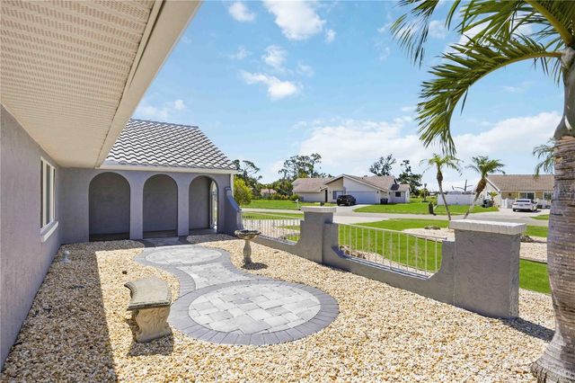 5076 KINGSLEY ROAD, North Port, FL 34287