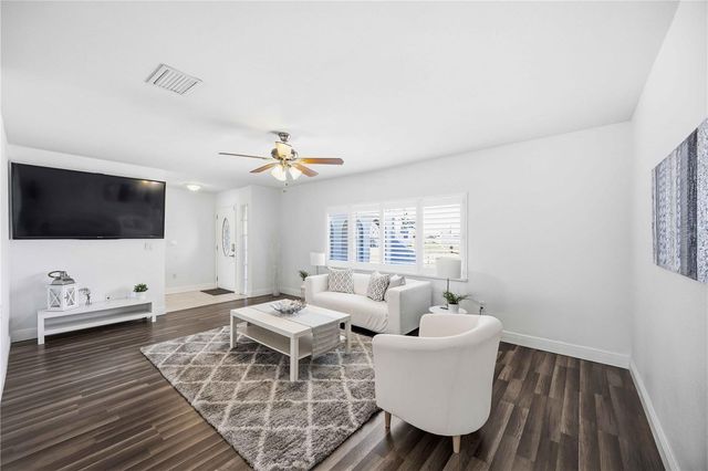 5076 KINGSLEY ROAD, North Port, FL 34287