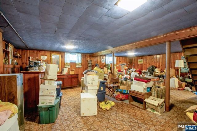 43 Old Tappan Road, Old Tappan, NJ 07675