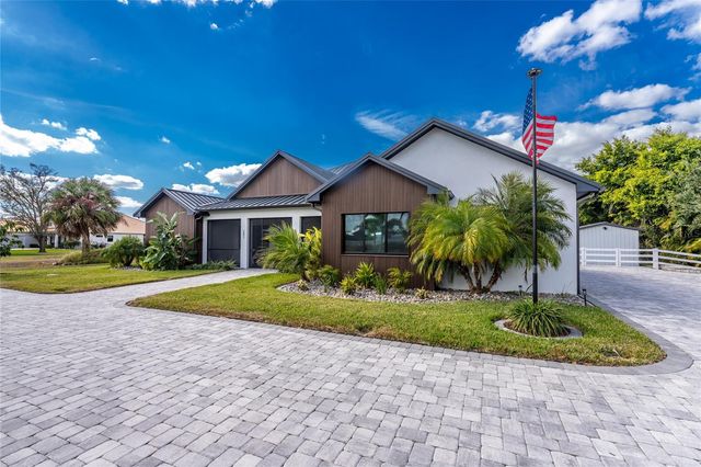 2001 TREASURE LANE, Punta Gorda, FL 33982