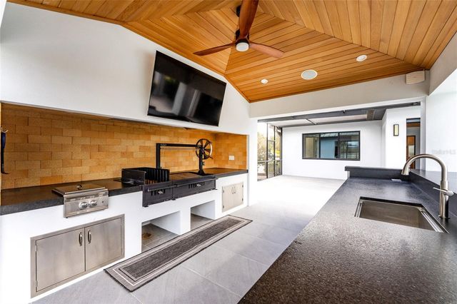 2001 TREASURE LANE, Punta Gorda, FL 33982