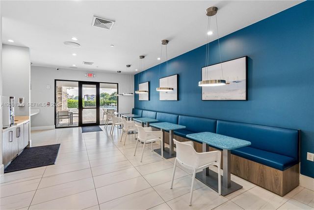 14828 Golden Jax Lane 8-105 Radiance, Delray Beach, FL 33446